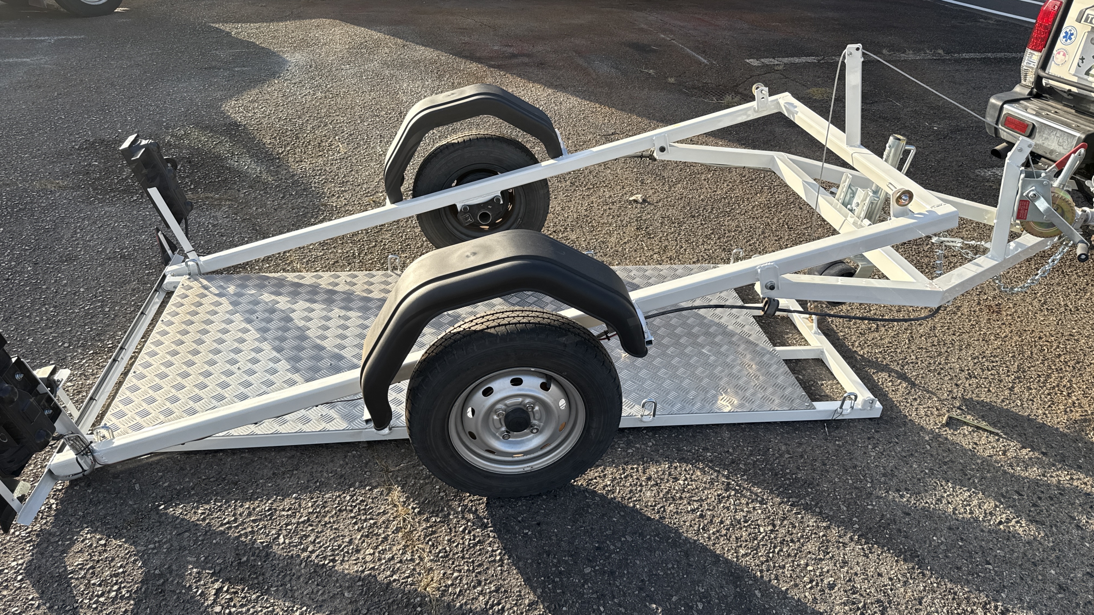 ランプレストレーラー ティルト状態